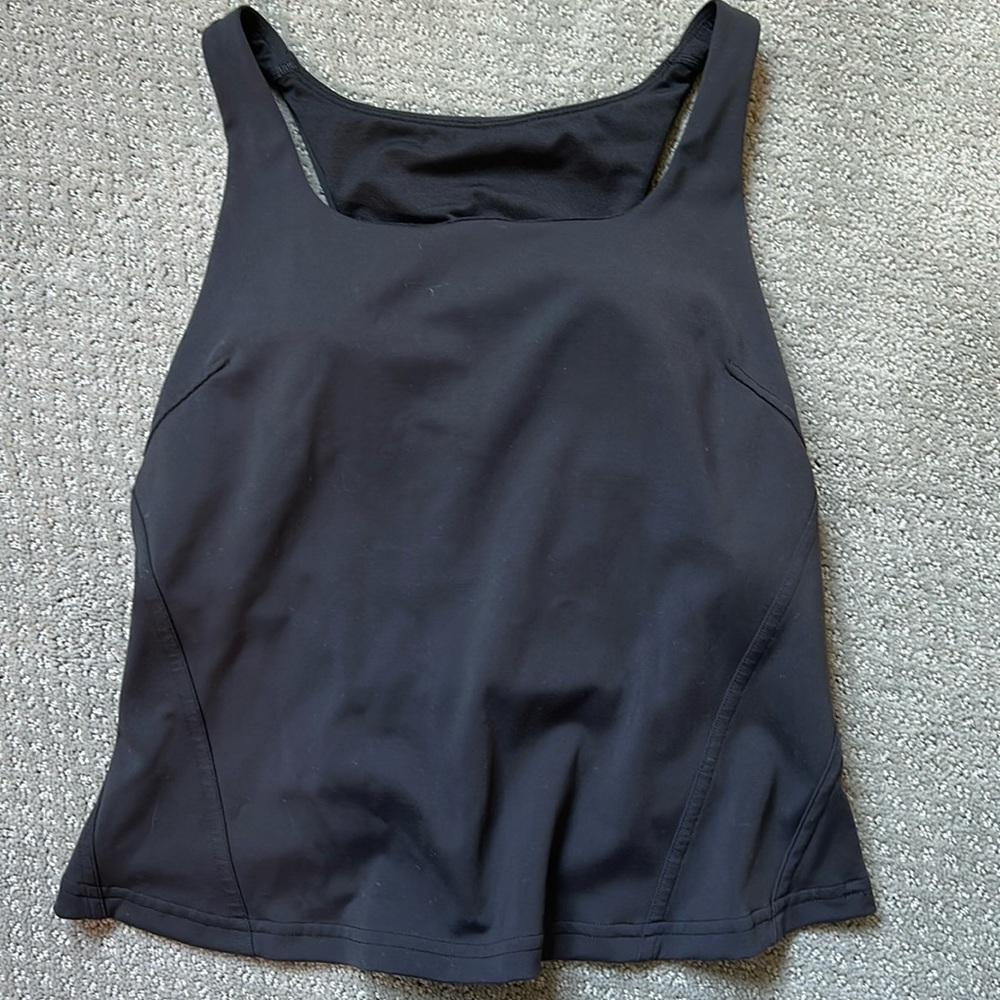Black Lululemon Tank